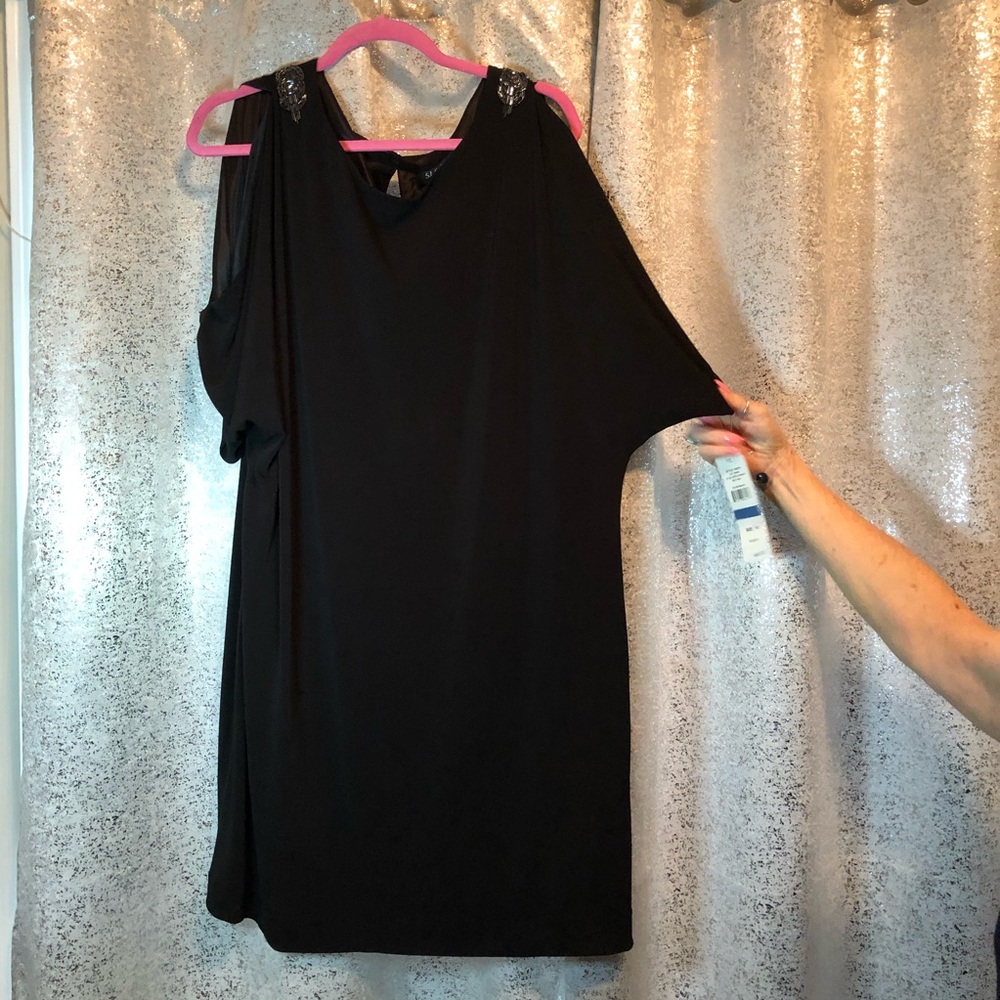 Black Cocktail Dress with Detailed Cold Shoulder